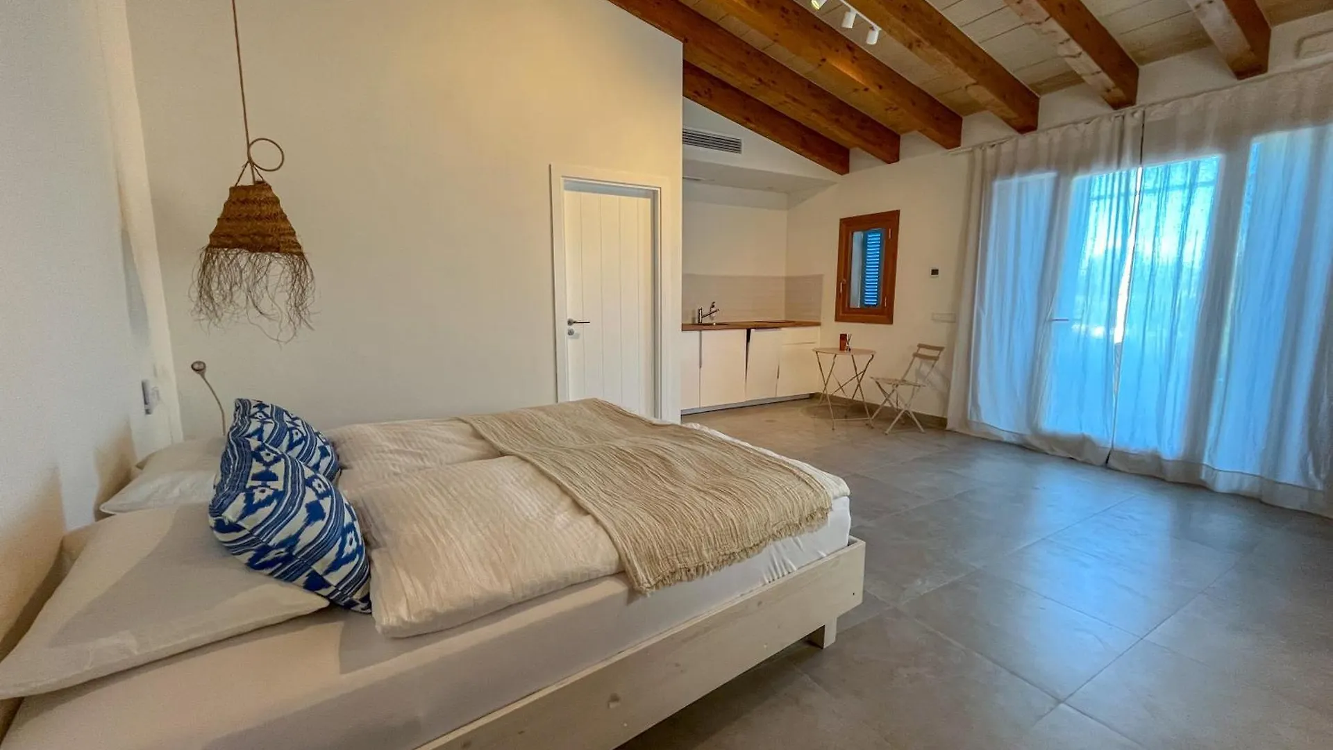 Blue Door Mallorca Cas Concos Farm stay